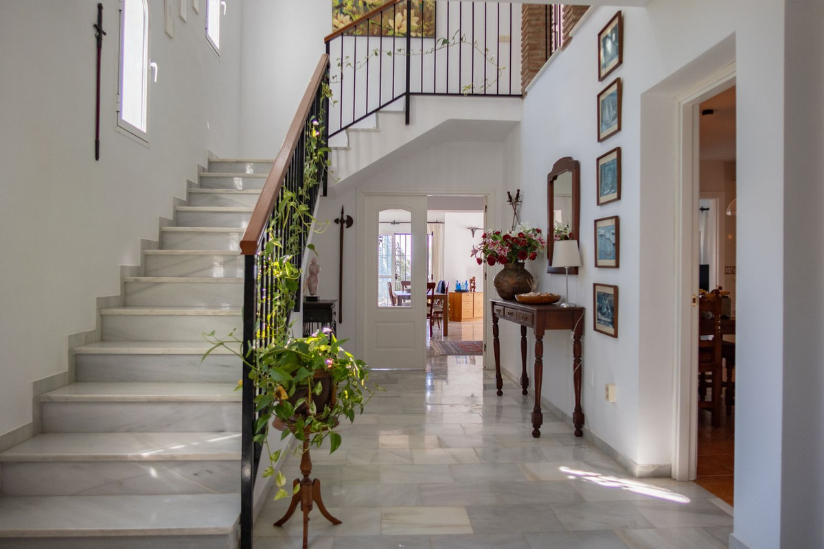 Huis te koop in Estepona | 3 slaapkamers H5465248