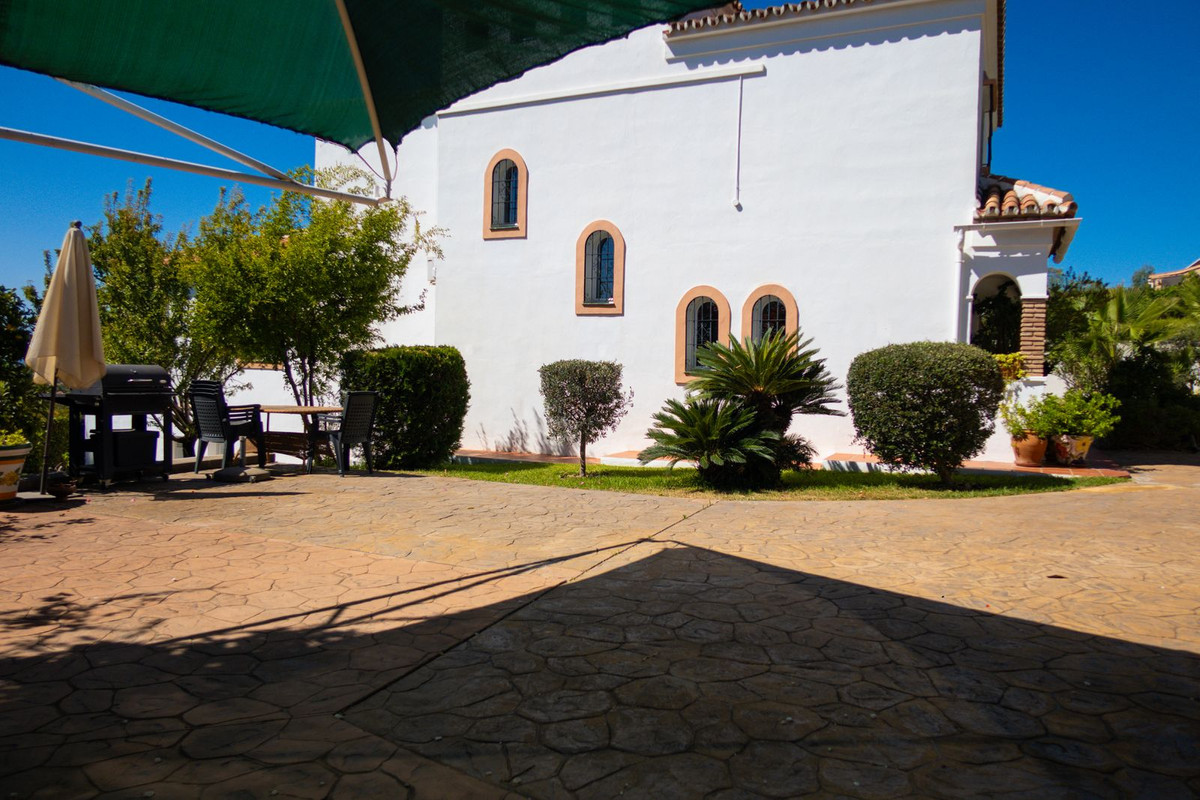 Huis te koop in Estepona | 3 slaapkamers H5465248