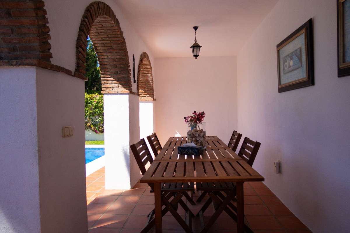 Huis te koop in Estepona | 3 slaapkamers H5465248