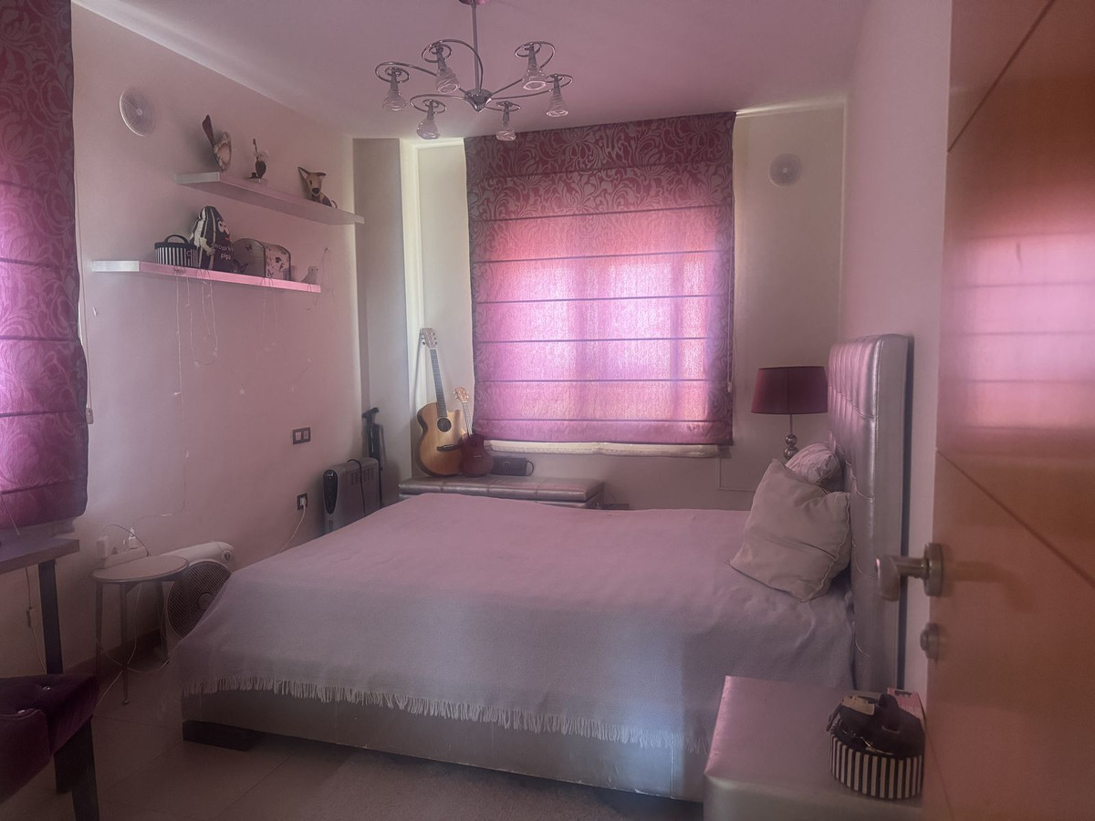 Huis te koop in Estepona | 3 slaapkamers H5468962