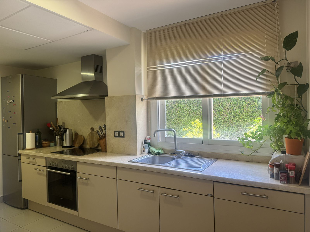 Huis te koop in Estepona | 3 slaapkamers H5468962