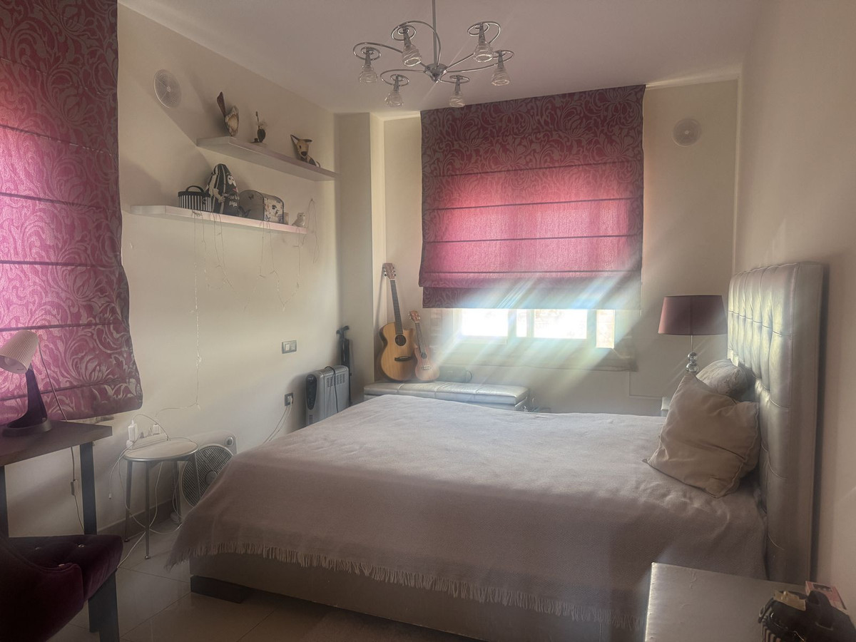 Huis te koop in Estepona | 3 slaapkamers H5468962