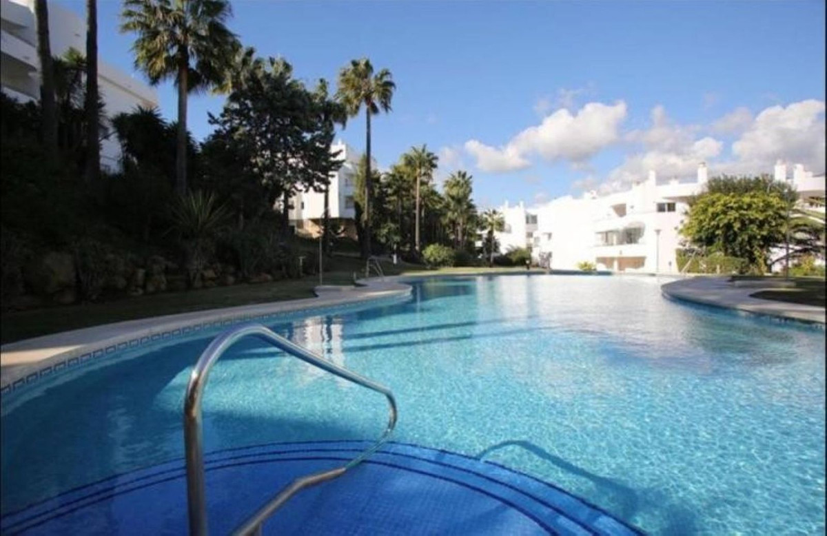 Huis te koop in Estepona | 1 slaapkamers H5470207
