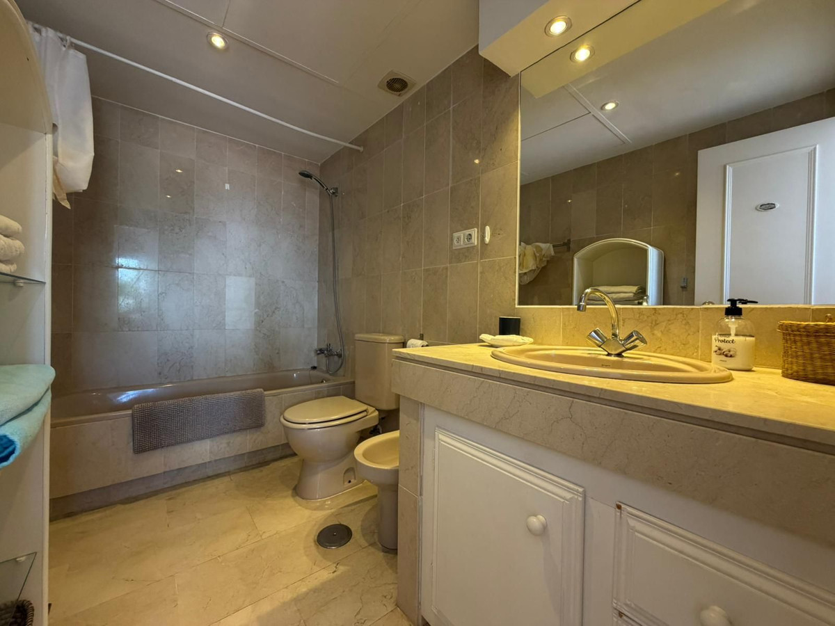 Huis te koop in Estepona | 1 slaapkamers H5470207
