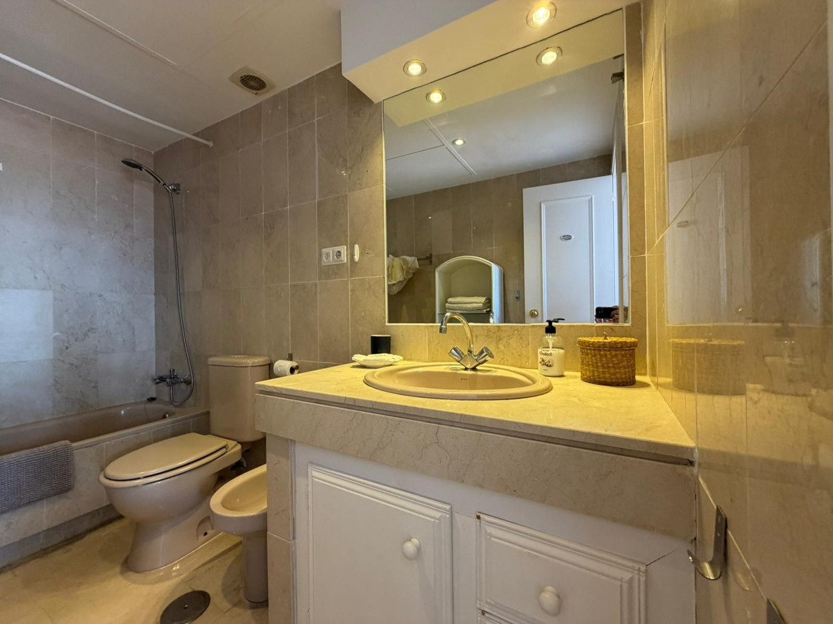 Huis te koop in Estepona | 1 slaapkamers H5470207