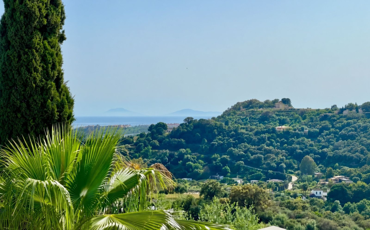 Huis te koop in Estepona | 2 slaapkamers H5471767