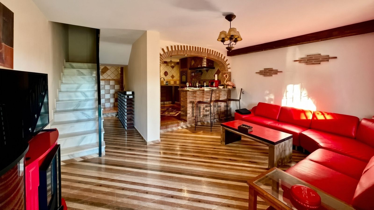 Huis te koop in Estepona | 2 slaapkamers H5471767