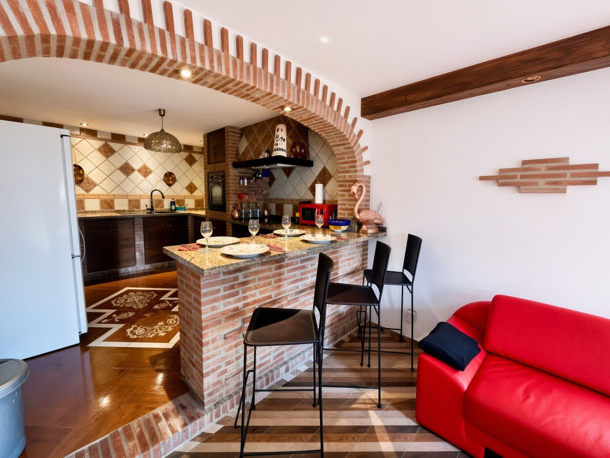 Huis te koop in Estepona | 2 slaapkamers H5471767