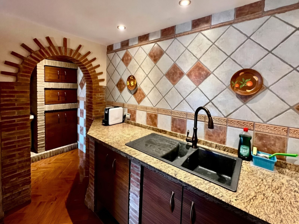 Huis te koop in Estepona | 2 slaapkamers H5471767