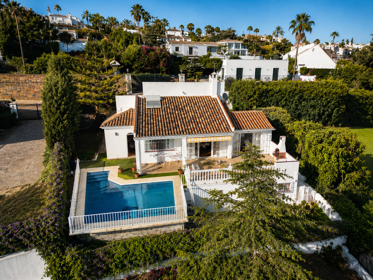 Huis te koop in Estepona | 4 slaapkamers H5471950