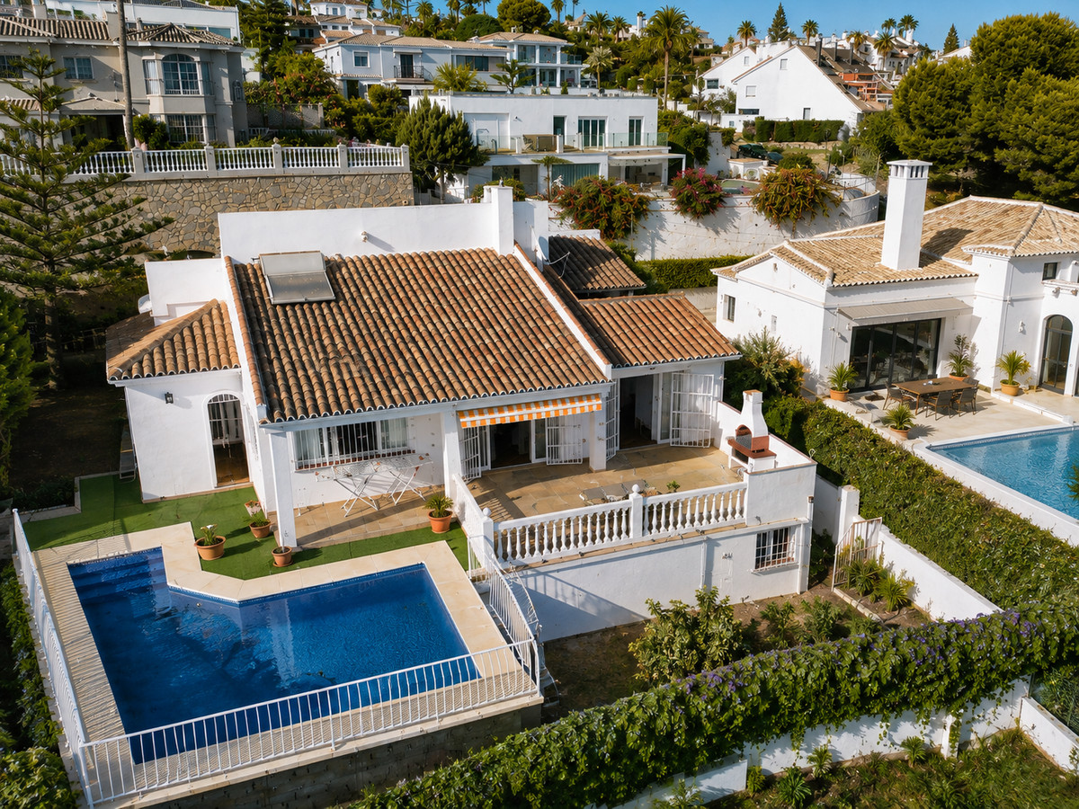 Huis te koop in Estepona | 4 slaapkamers H5471950