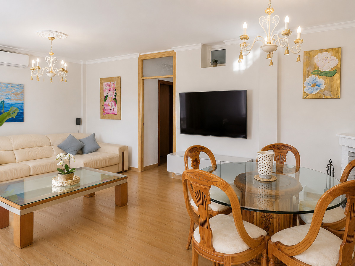 Huis te koop in Estepona | 4 slaapkamers H5471950