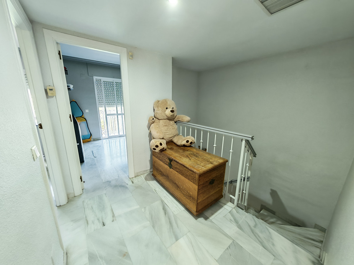 Huis te koop in Estepona | 3 slaapkamers H5472766