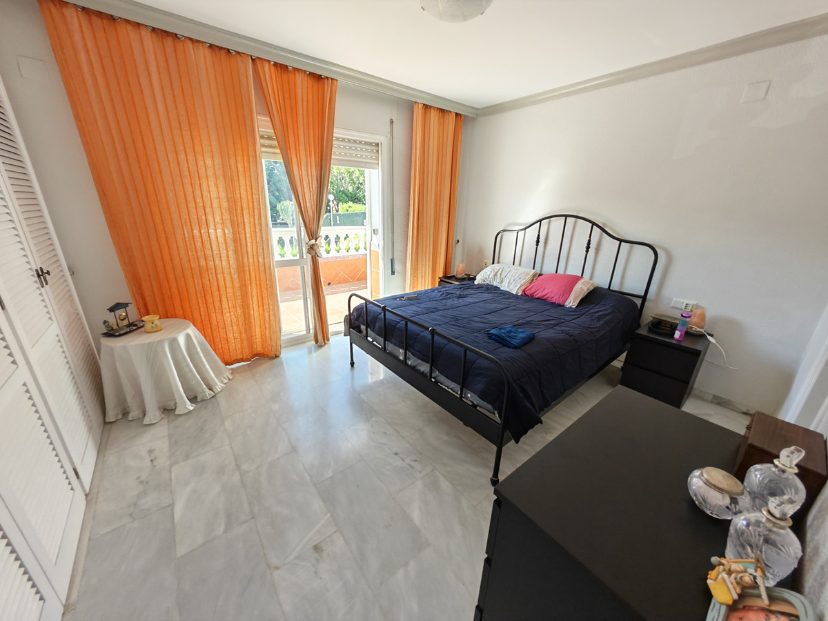 Huis te koop in Estepona | 3 slaapkamers H5472766