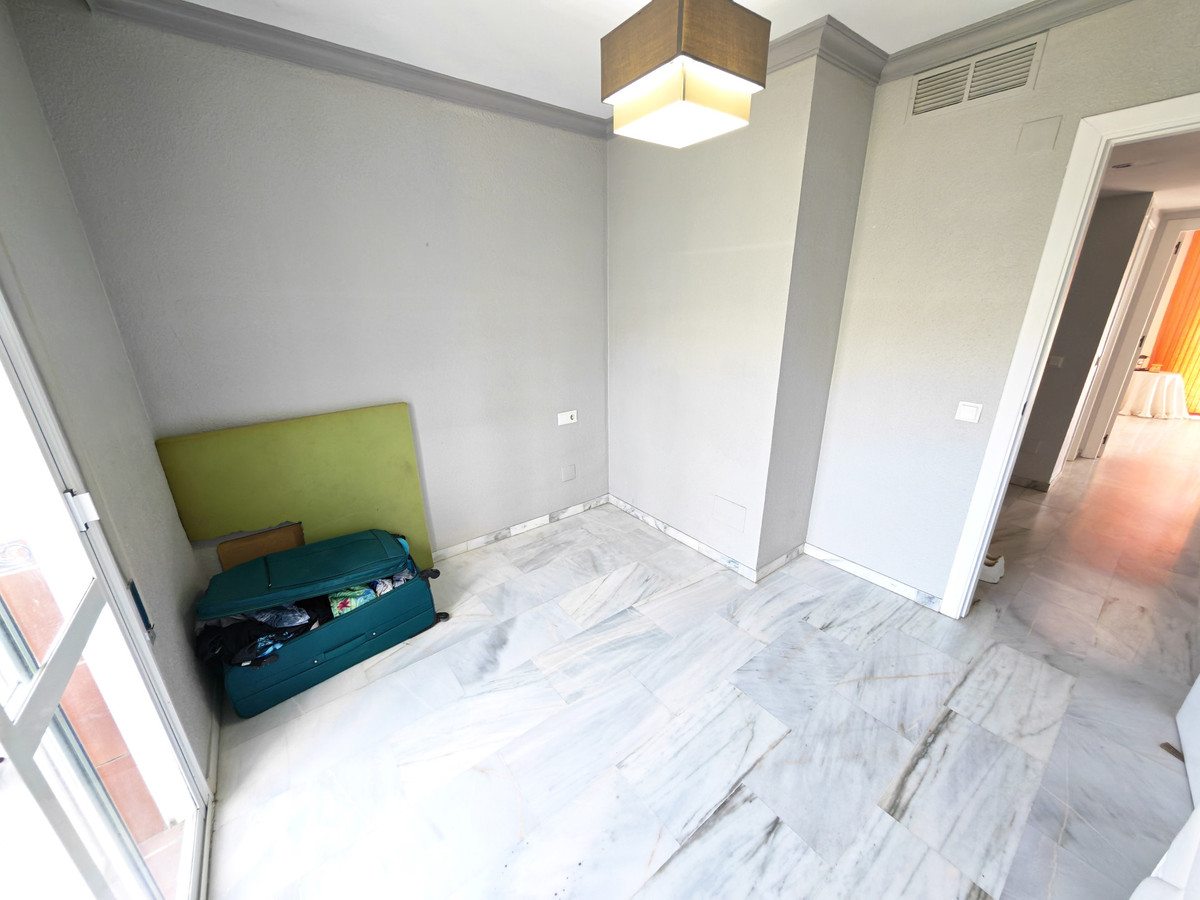 Huis te koop in Estepona | 3 slaapkamers H5472766