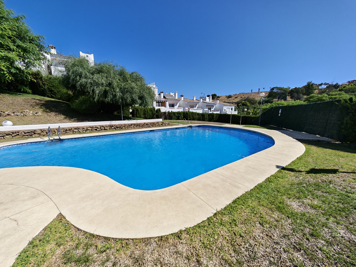 Huis te koop in Estepona | 3 slaapkamers H5472766
