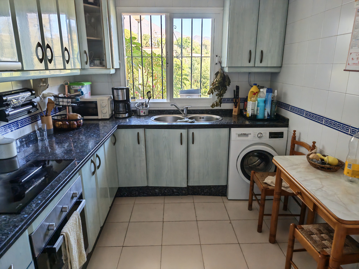 Huis te koop in Estepona | 3 slaapkamers H5472766