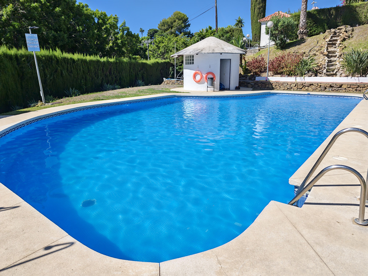 Huis te koop in Estepona | 3 slaapkamers H5472766