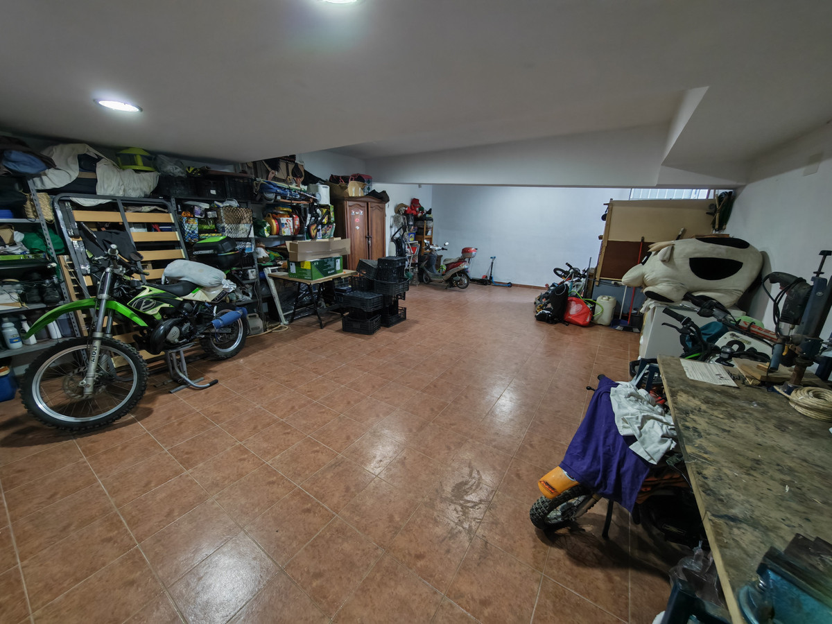 Huis te koop in Estepona | 3 slaapkamers H5472766