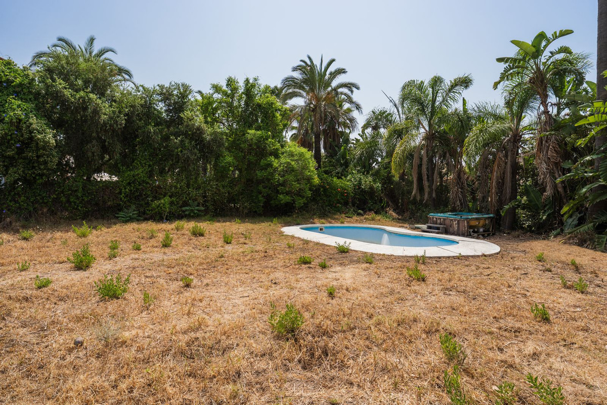 Huis te koop in Estepona | 4 slaapkamers H5472985
