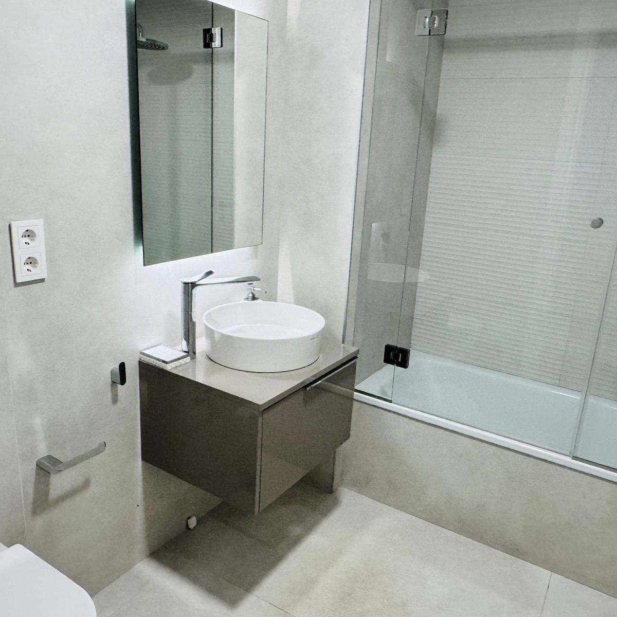 Finca - Cortijo te koop in Estepona | 2 slaapkamers H5473450