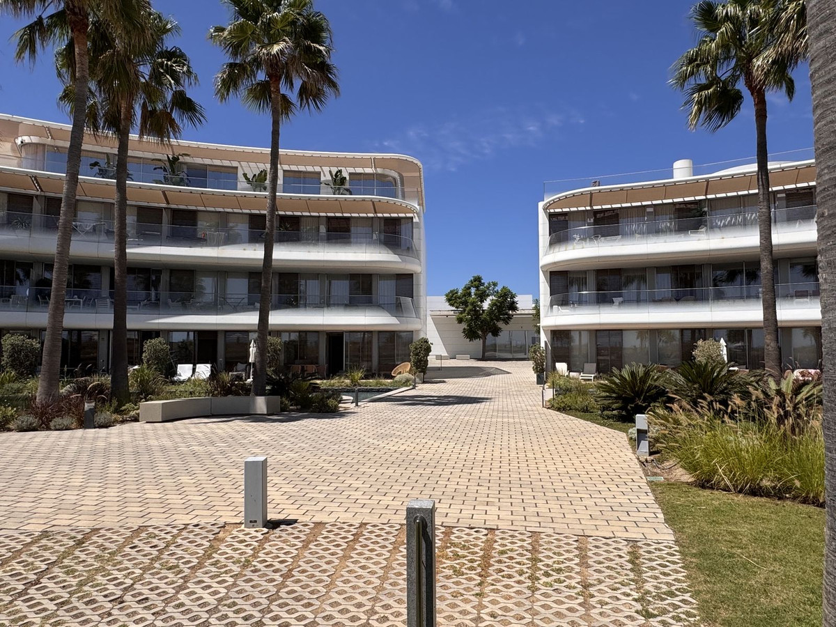Finca - Cortijo te koop in Estepona | 2 slaapkamers H5473450