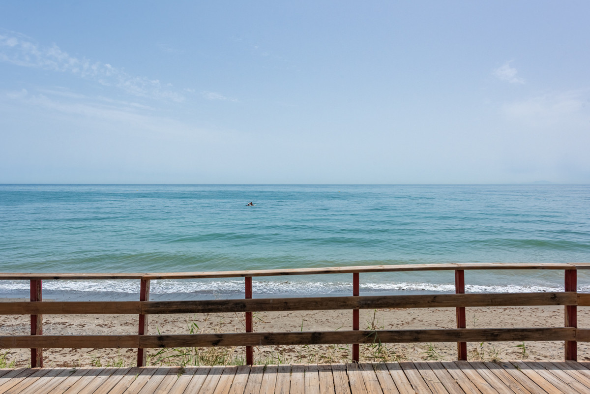 Huis te koop in Estepona | 2 slaapkamers H5473921
