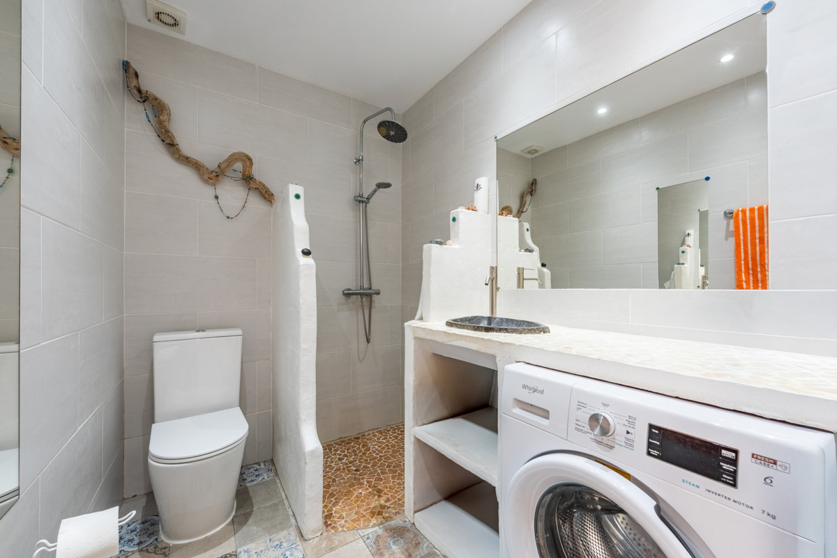 Huis te koop in Estepona | 2 slaapkamers H5473921