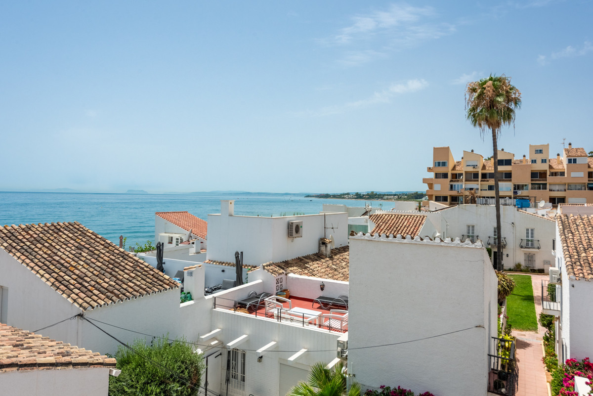 Huis te koop in Estepona | 2 slaapkamers H5473921