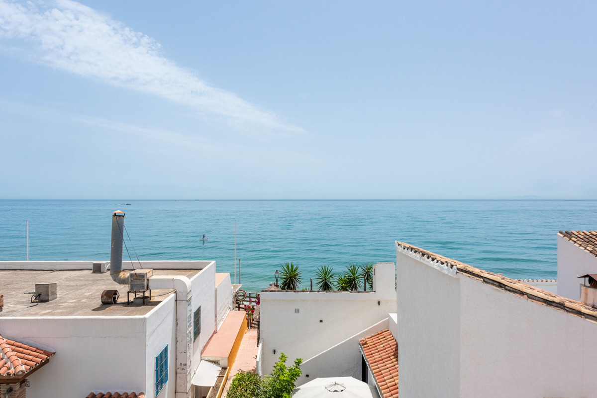 Huis te koop in Estepona | 2 slaapkamers H5473921
