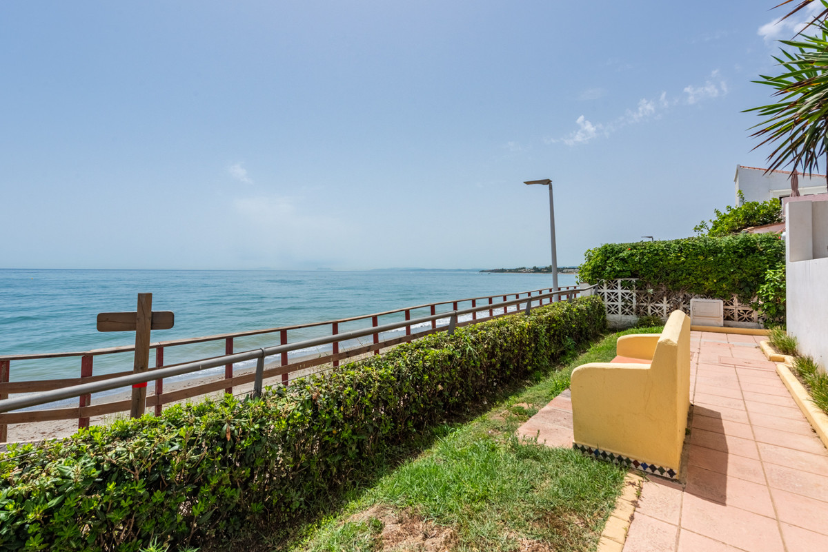 Huis te koop in Estepona | 2 slaapkamers H5473921