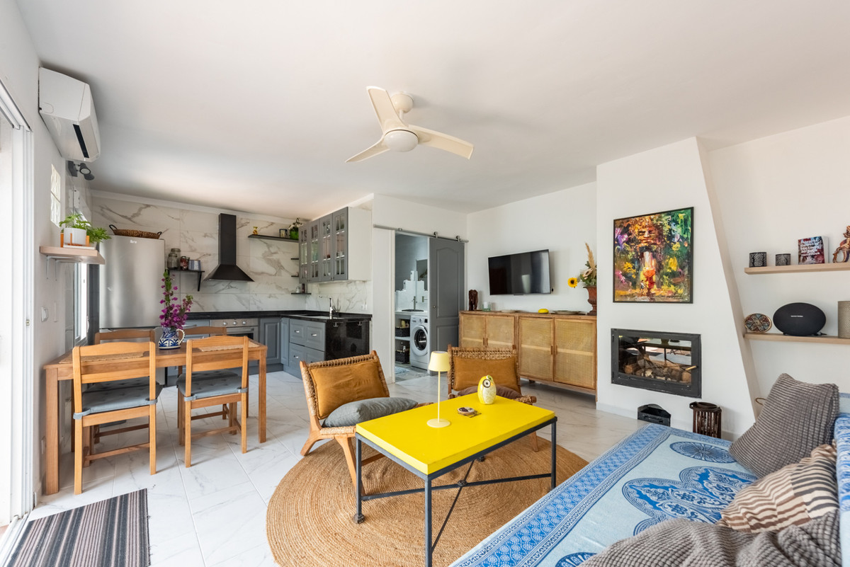 Huis te koop in Estepona | 2 slaapkamers H5473921