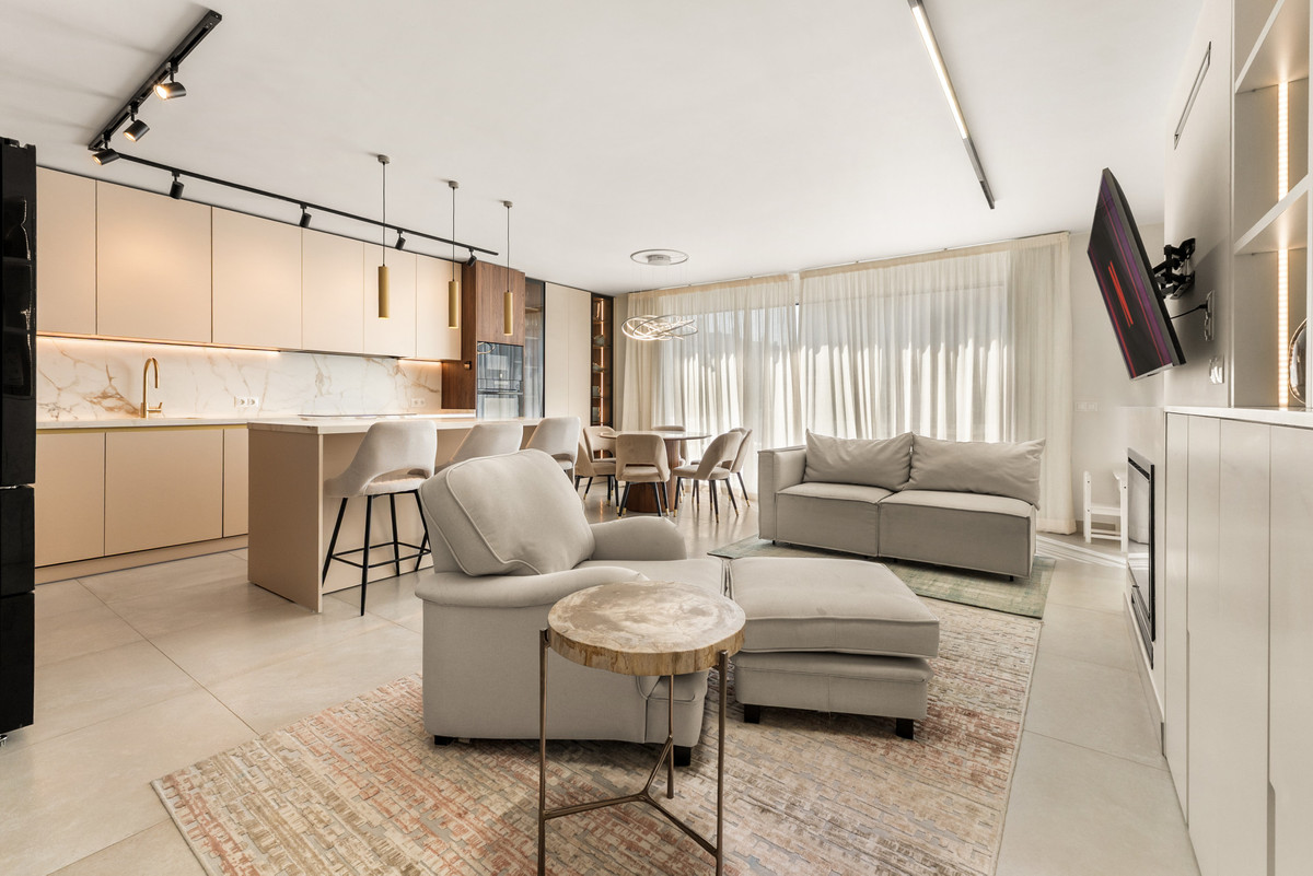 Huis te koop in Estepona | 4 slaapkamers H5476009