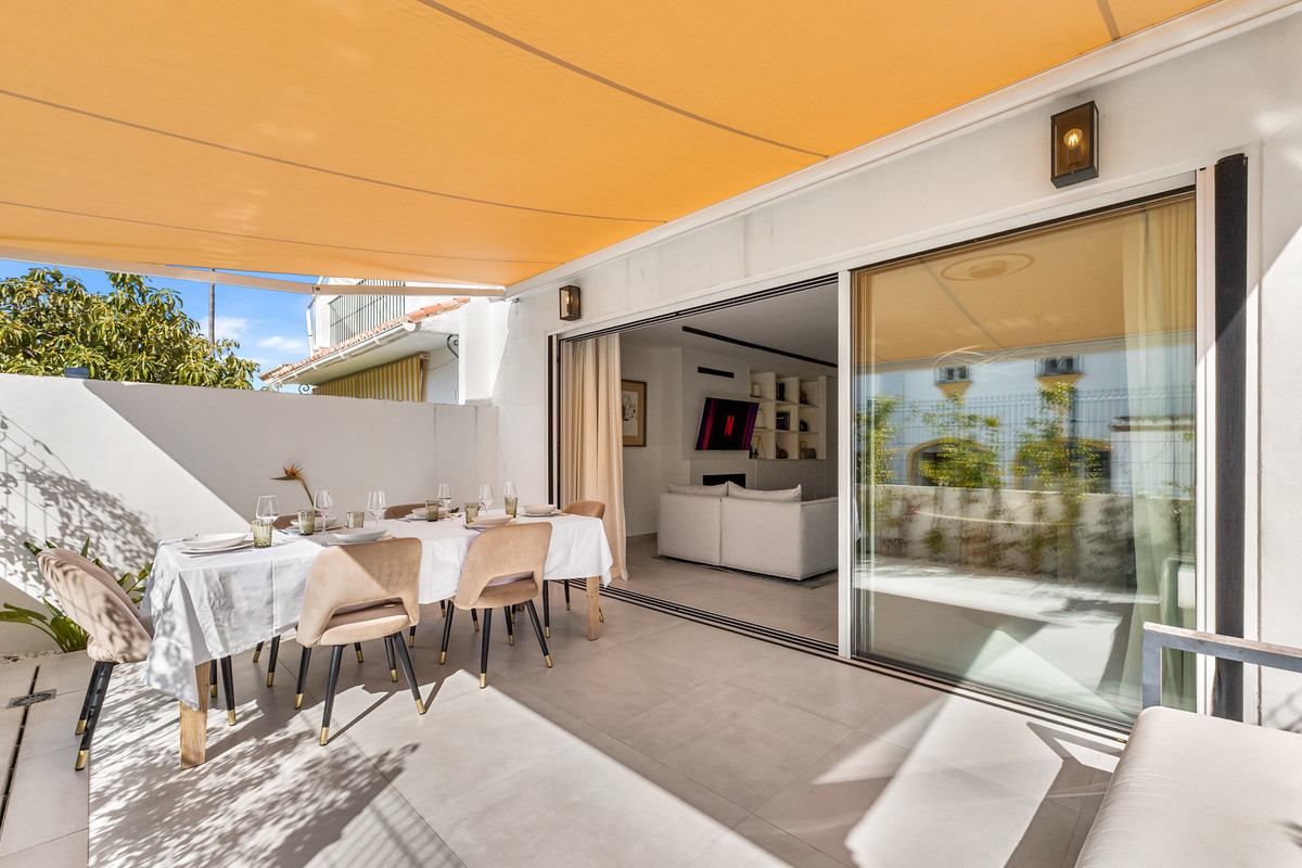 Huis te koop in Estepona | 4 slaapkamers H5476009