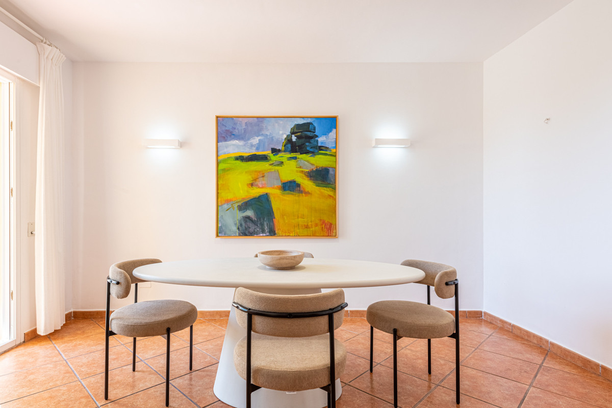 Huis te koop in Estepona | 5 slaapkamers H5476186