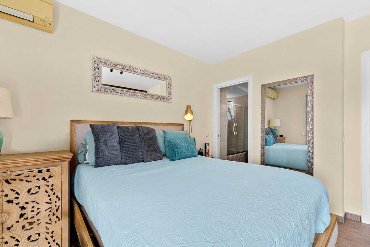 Huis te koop in Estepona | 5 slaapkamers H5477914