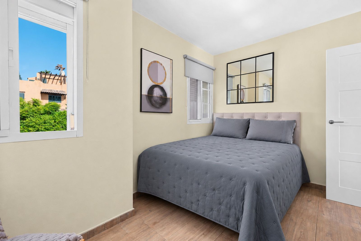 Huis te koop in Estepona | 5 slaapkamers H5477914
