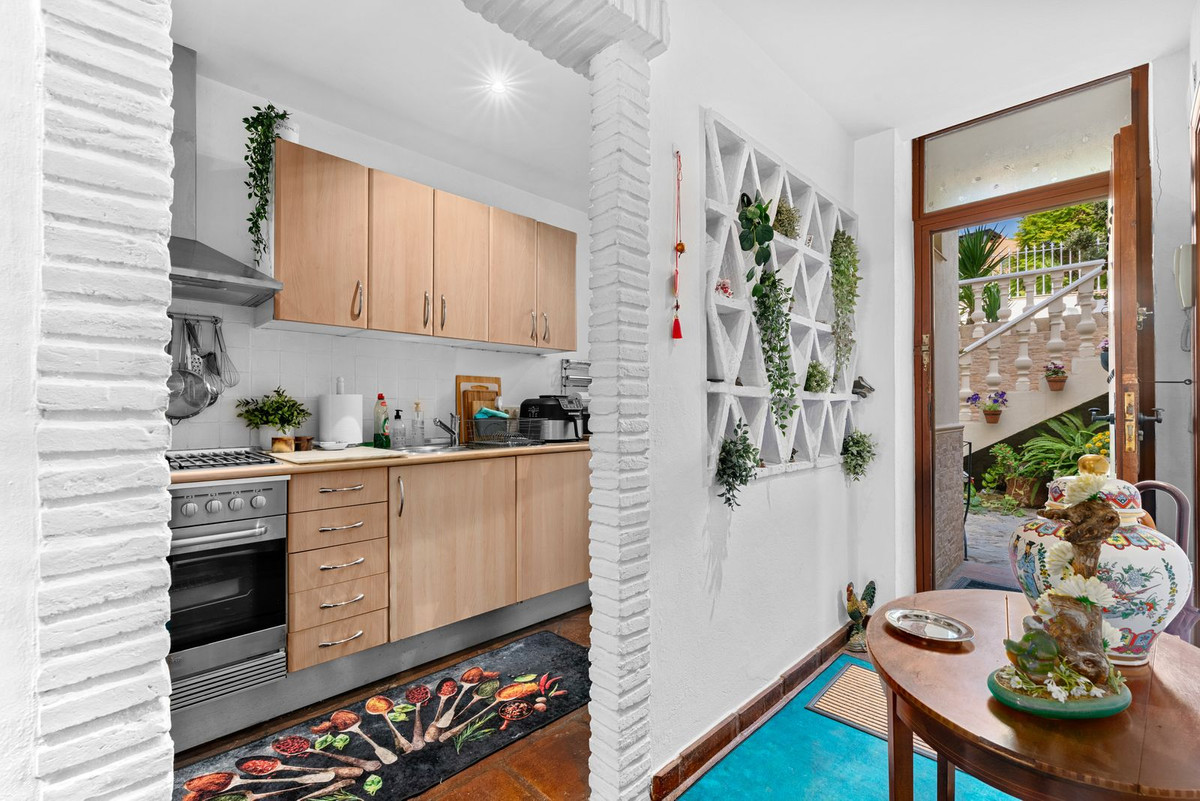 Huis te koop in Estepona | 5 slaapkamers H5477914