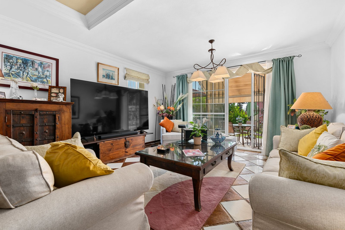 Huis te koop in Estepona | 5 slaapkamers H5477914