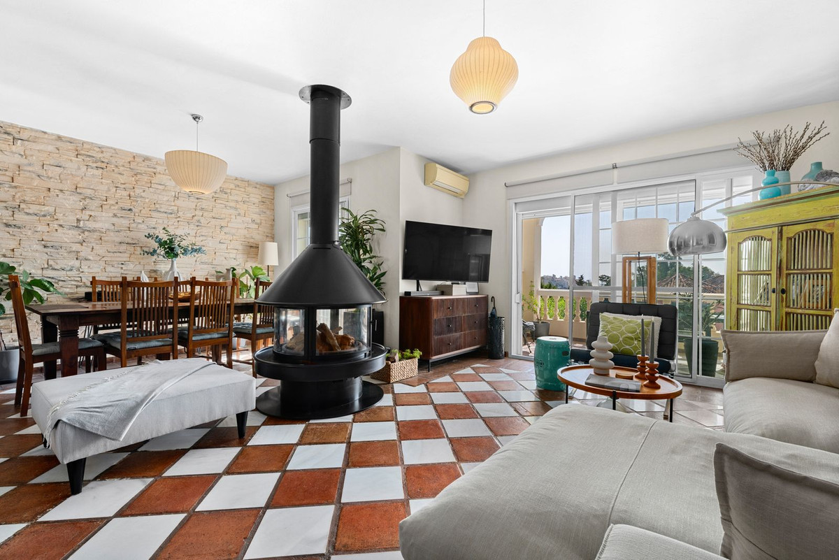Huis te koop in Estepona | 5 slaapkamers H5477914