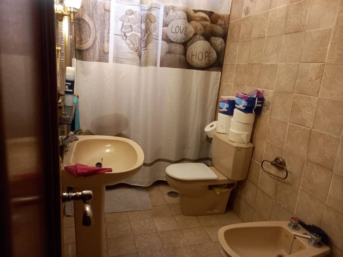 Huis te koop in Estepona | 4 slaapkamers H5477947