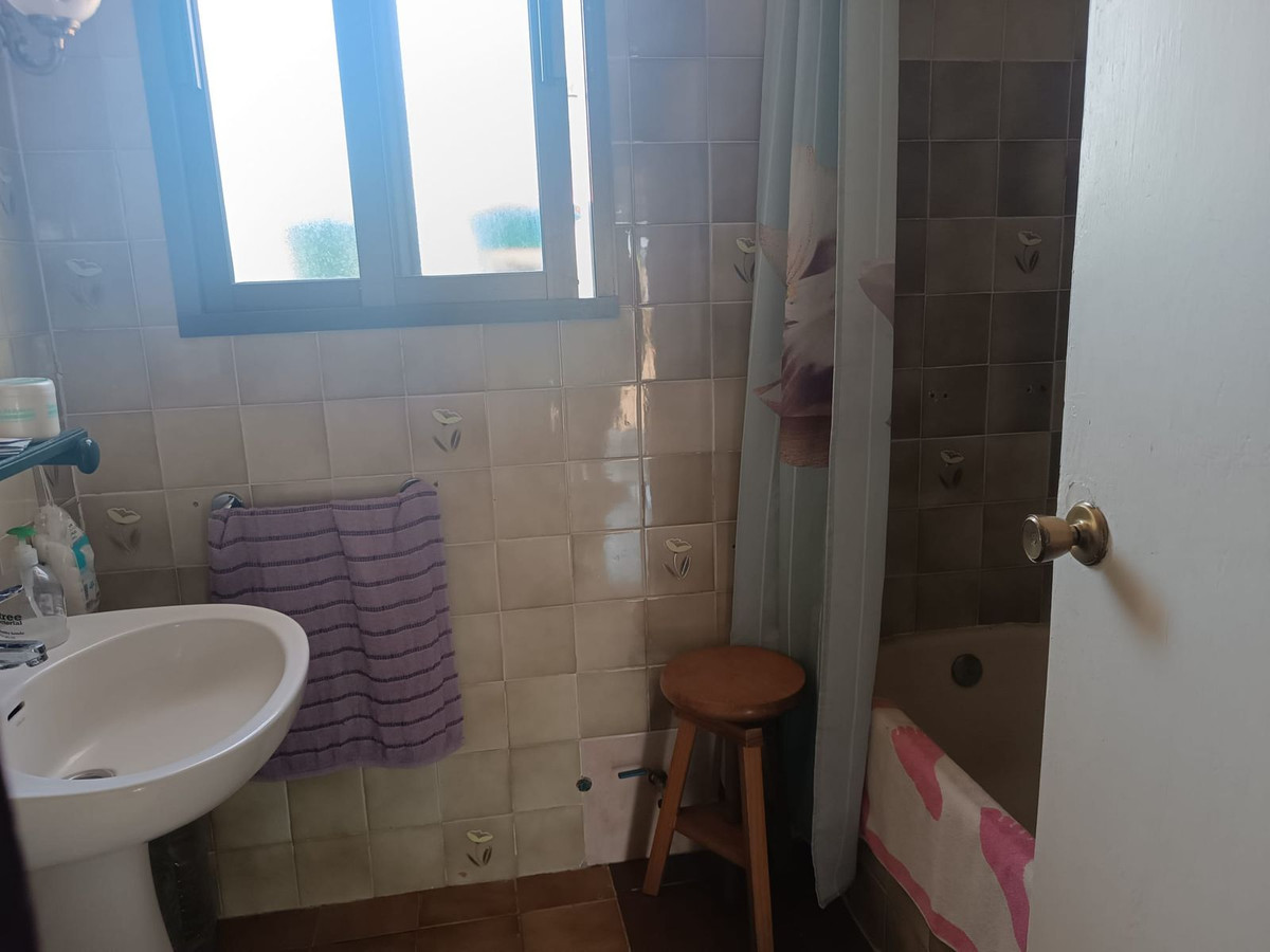 Finca - Cortijo te koop in Estepona | 1 slaapkamers H5478064
