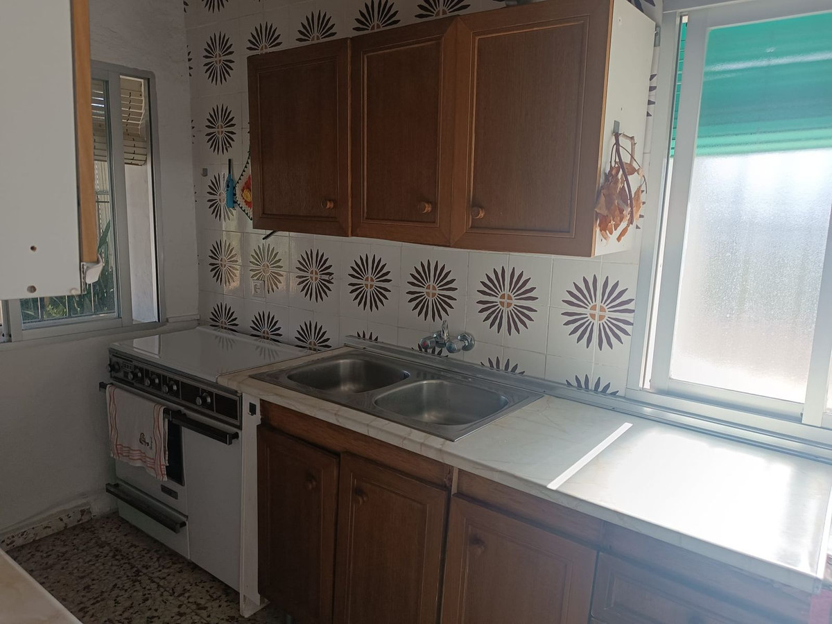 Finca - Cortijo te koop in Estepona | 1 slaapkamers H5478064