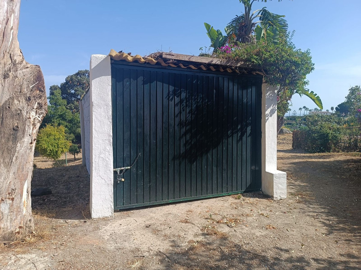 Finca - Cortijo te koop in Estepona | 1 slaapkamers H5478064