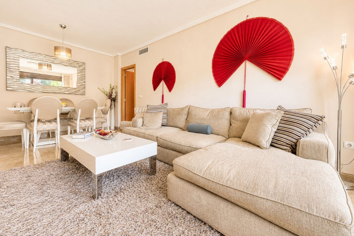 Huis te koop in Estepona | 2 slaapkamers H5478073