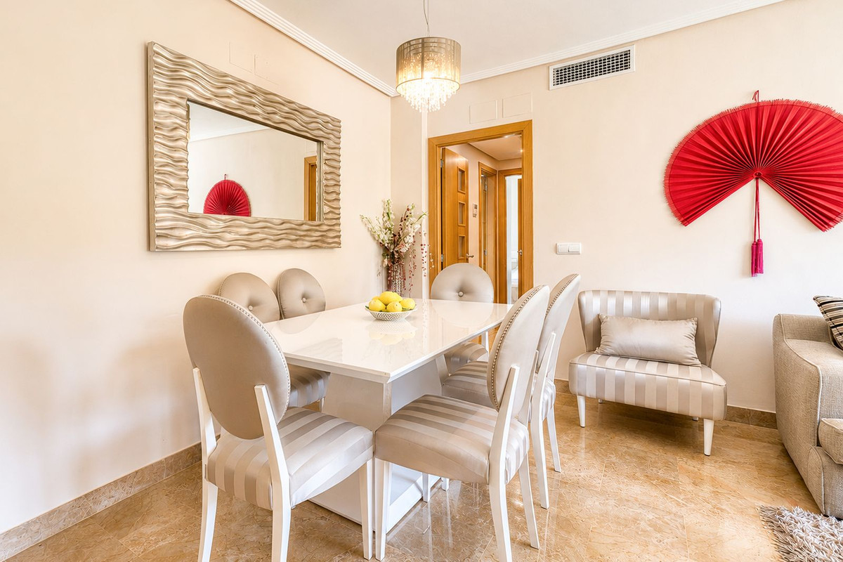 Huis te koop in Estepona | 2 slaapkamers H5478073