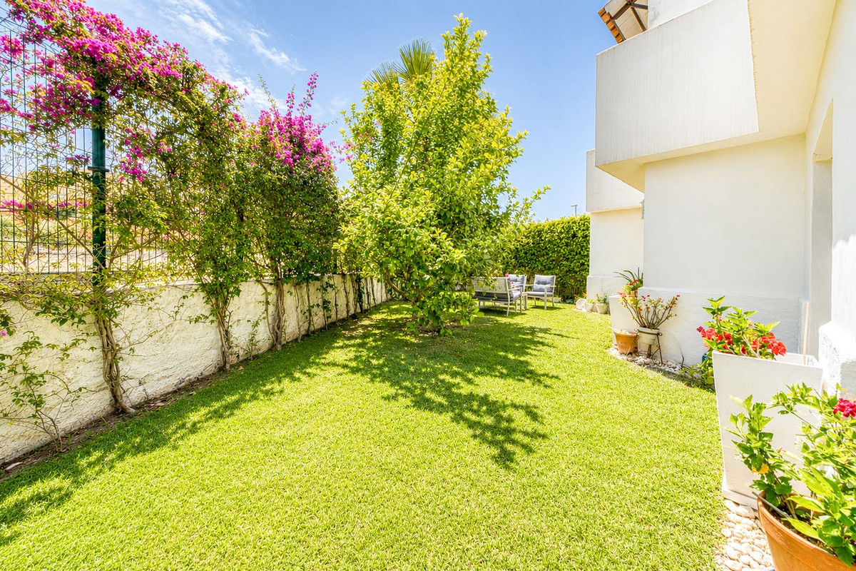 Huis te koop in Estepona | 2 slaapkamers H5478073