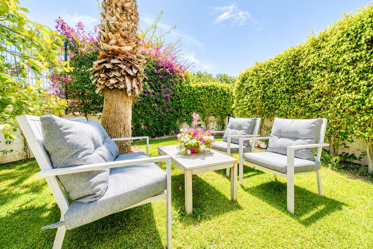 Huis te koop in Estepona | 2 slaapkamers H5478073