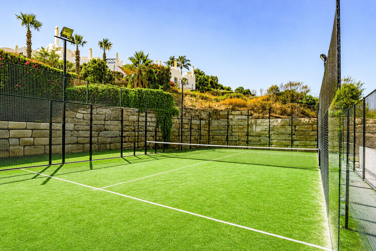 Huis te koop in Estepona | 2 slaapkamers H5478073