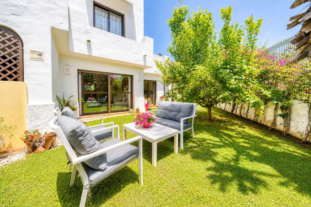 Huis te koop in Estepona | 2 slaapkamers H5478073